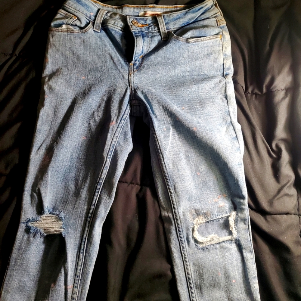 Girls Levi's jeans